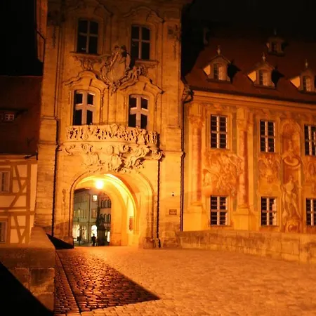 아파트호텔 Gaestehaus Alter Graben 8