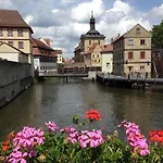 Gaestehaus Alter Graben 8 4*